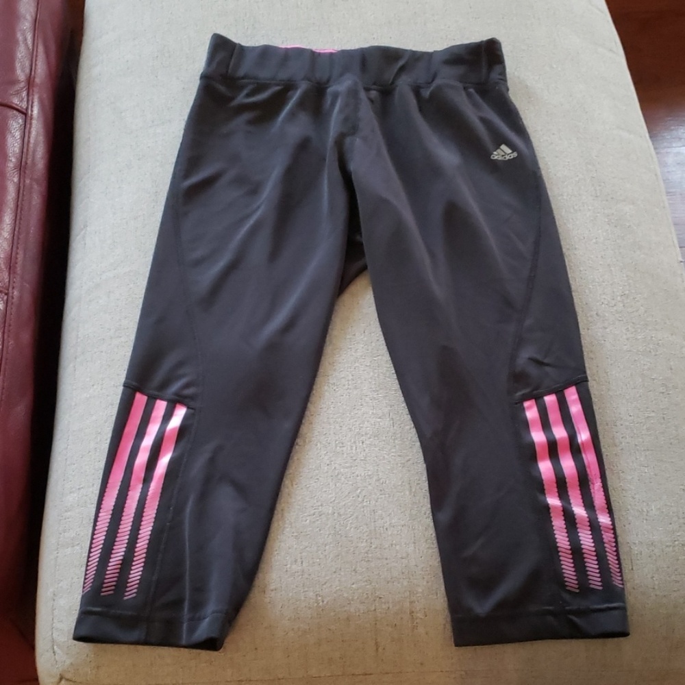 Adidas stretch capri